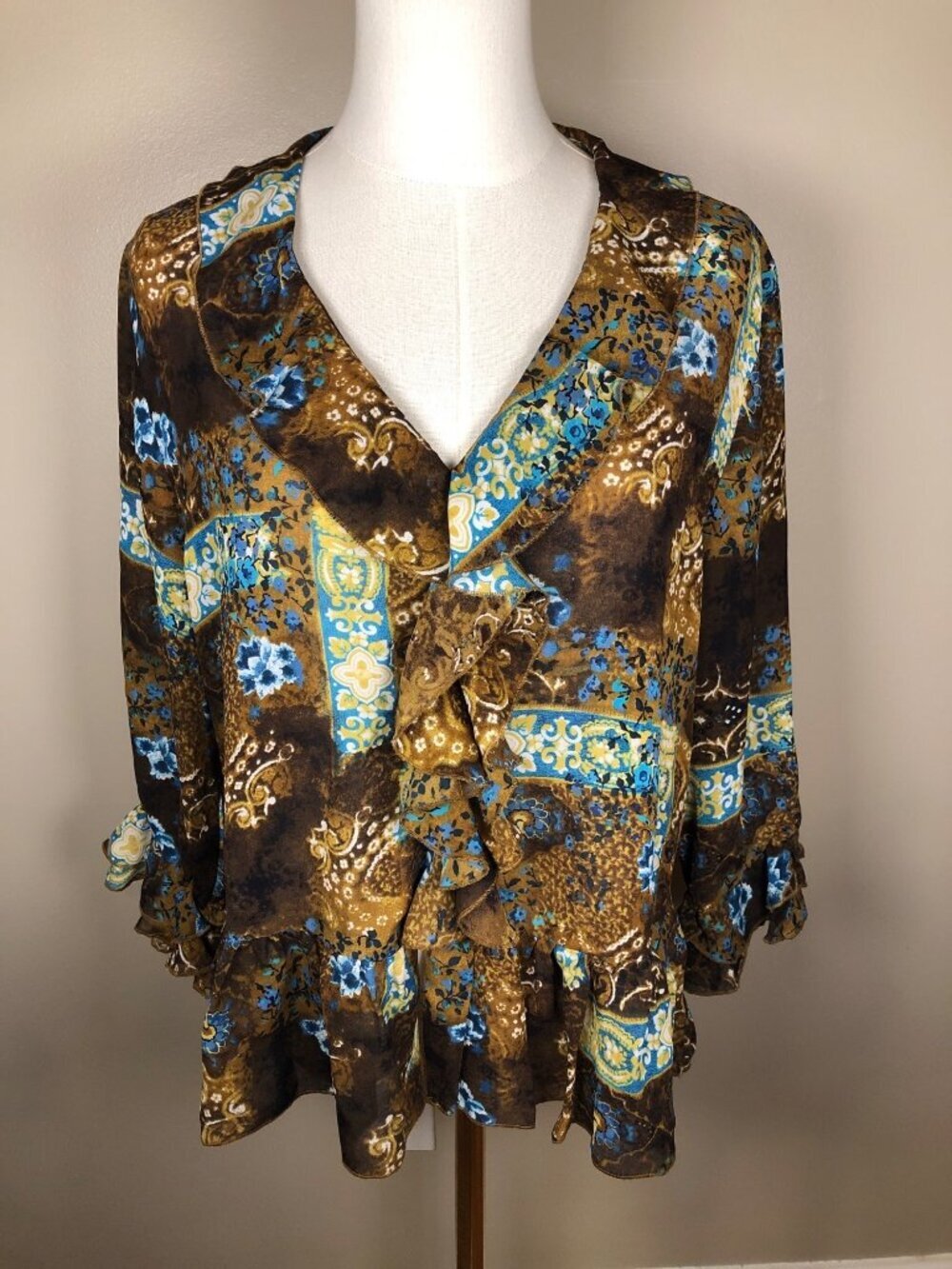 Le Caviar Lightweight Ruffle V Neck Peplum Hem Brown Blue Blouse Sz L Whimsical